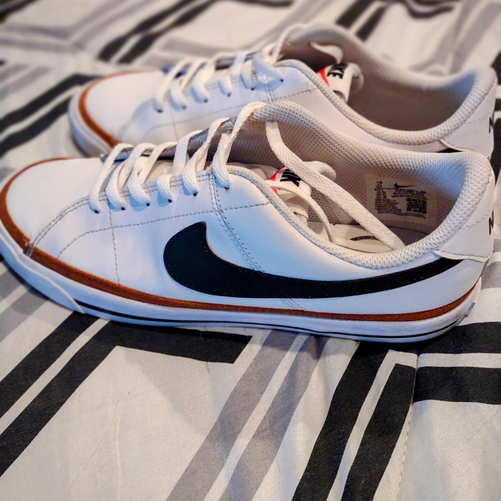 Nike court legacy white,  boys 7Y